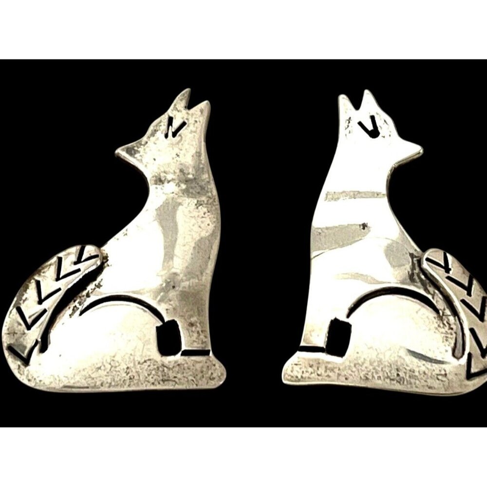 Howling Coyote 925 Sterling Silver Taxco Mexico Stud Post Earrings Wolf Vintage